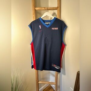 Dana Barros 1 Detroit Pistons Jersey Nike Medium like new condition